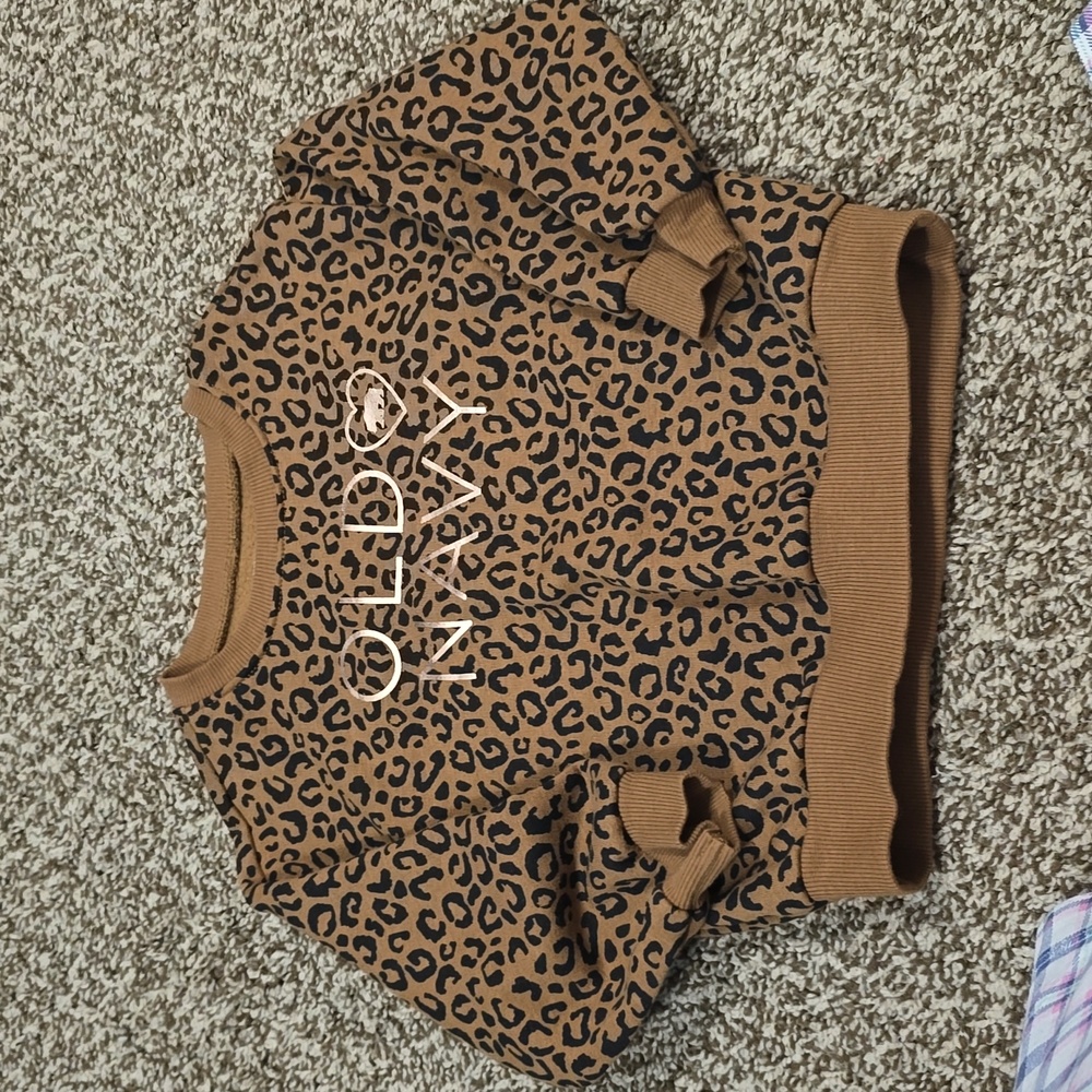 Girl cheetah print sweatshirt